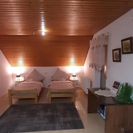 Apartment Schoen Und Bequem