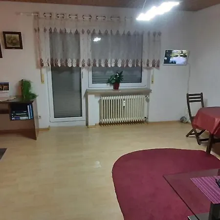 Apartment Schoen Und Bequem